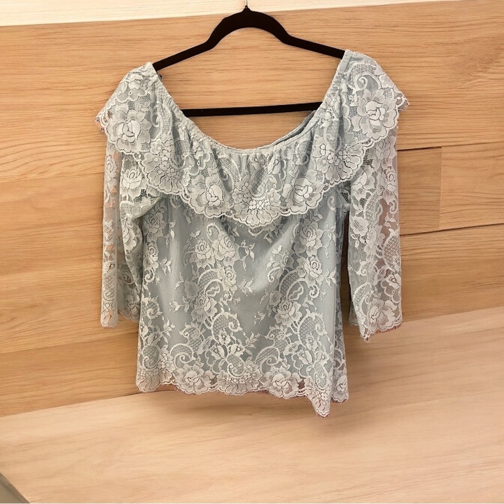 White House Black Market Green Lace Top, Size M, Off the Shoulder Top, L…